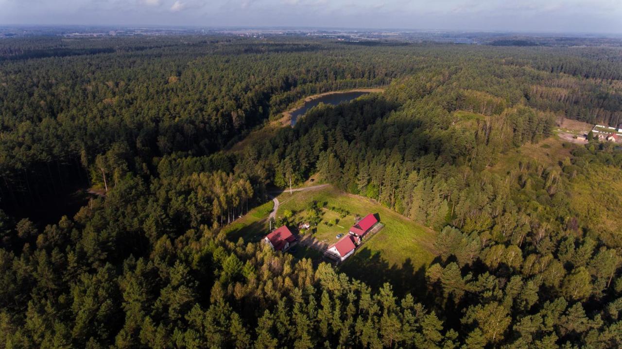 Pokoje W Lesie Milomlyn Exterior foto