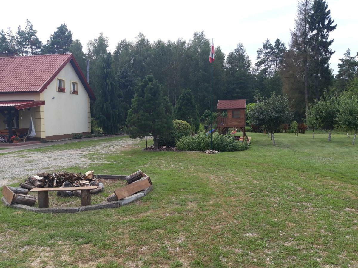 Pokoje W Lesie Milomlyn Exterior foto