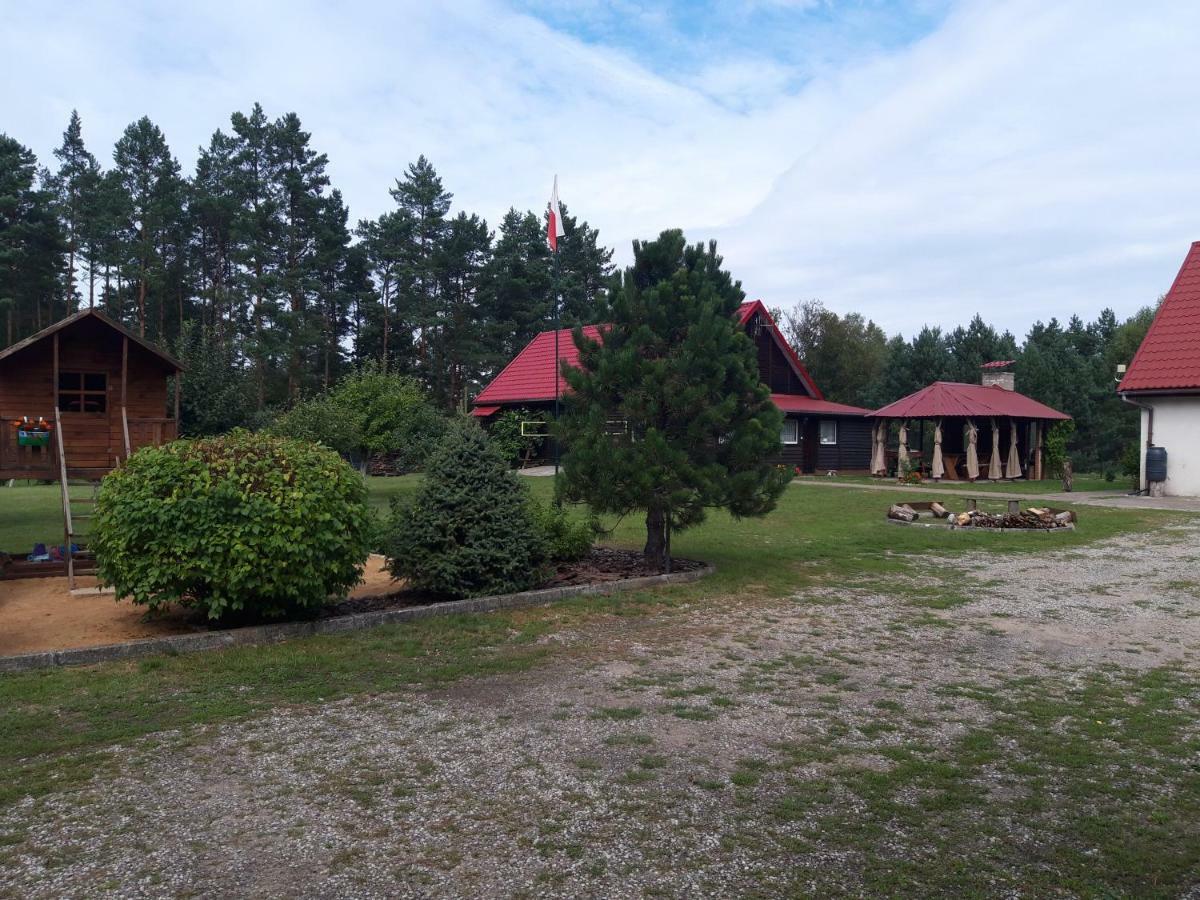 Pokoje W Lesie Milomlyn Exterior foto