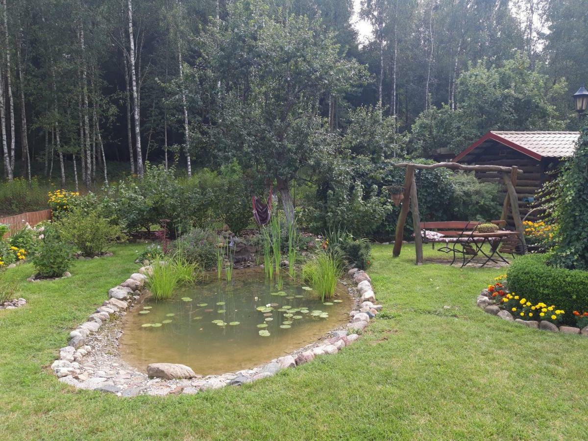 Pokoje W Lesie Milomlyn Exterior foto
